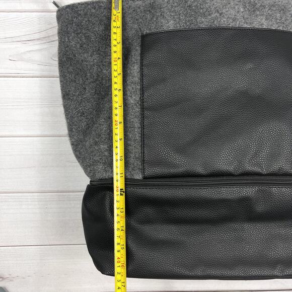 DSW Felt Weekender Tote Overnight Travel Bag With Shoe Compartment Gray - Picture 7 of 9